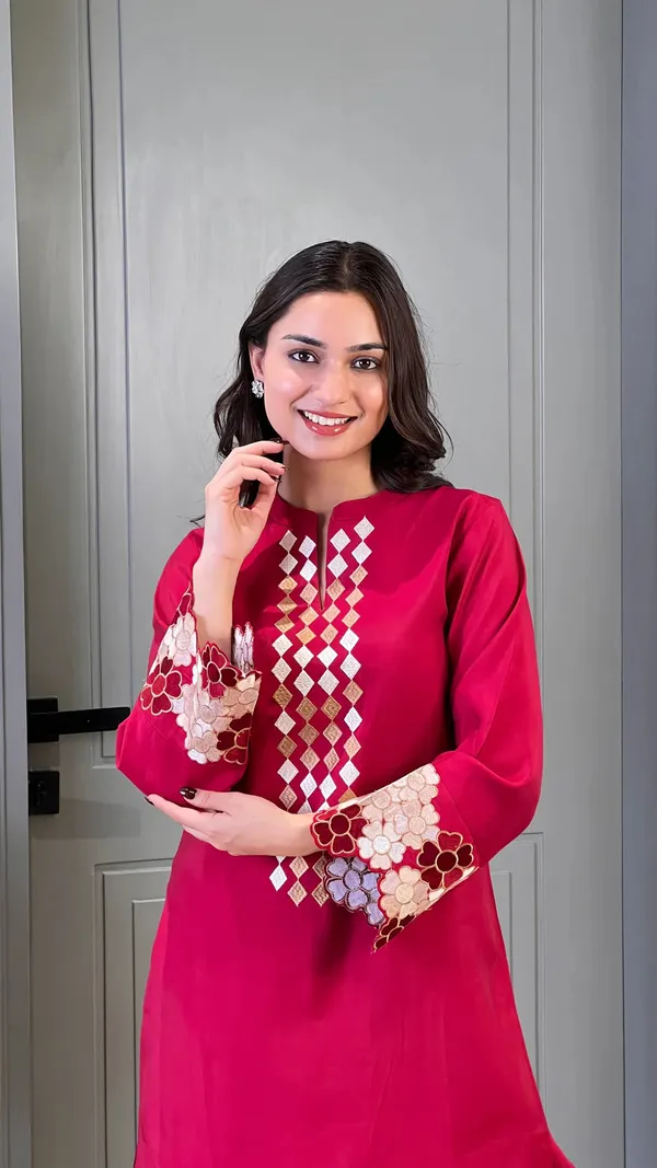 Diamond_Pink_Cord_Set