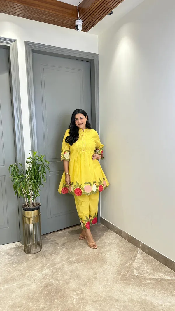 Butter_Yellow_Floral_Mul_Cord_Set