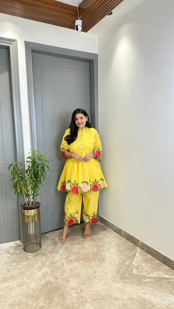 Butter_Yellow_Floral_Mul_Cord_Set