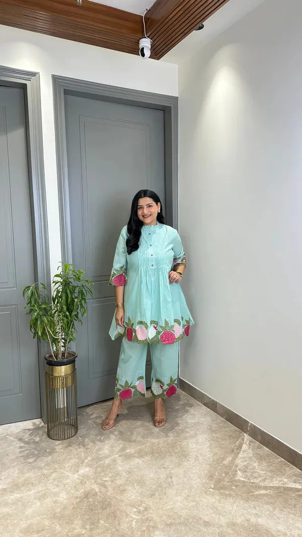 Powder_Blue_Floral_Mul_Cord_Set