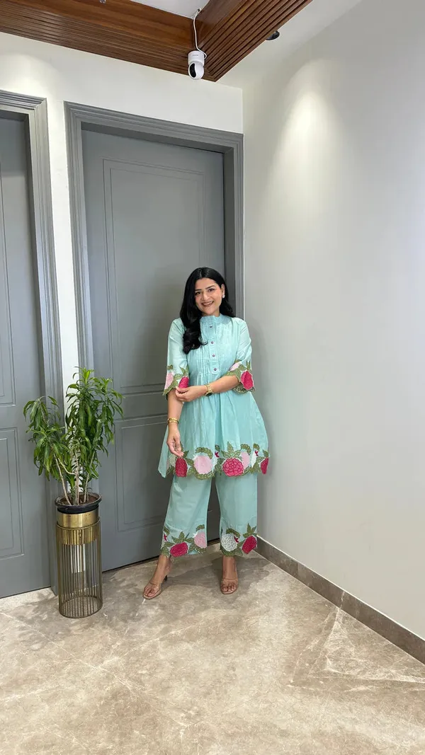 Powder_Blue_Floral_Mul_Cord_Set