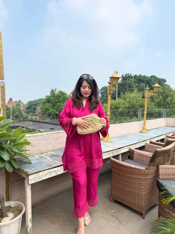 Zeba_Rani_Pink_Coord_Set_In_Silk_Fabric