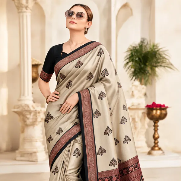 Cream_Traditional_Print_Saree_For_Women
