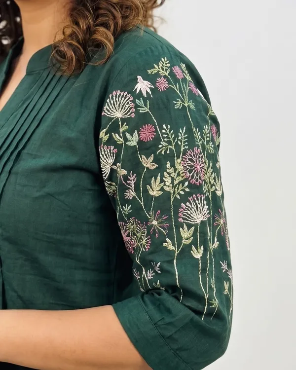 Emerald_Green_Linen_Cotton_Embroidered_Co_Ord_Set_For_Women