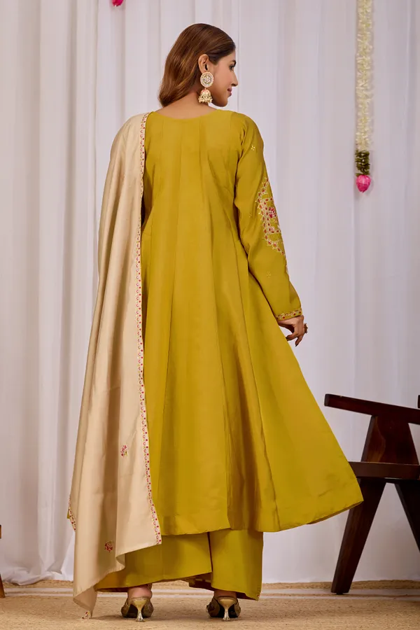 Mustard_Two_Tone_Roman_Silk_Straight_Kurta_Set_For_Women