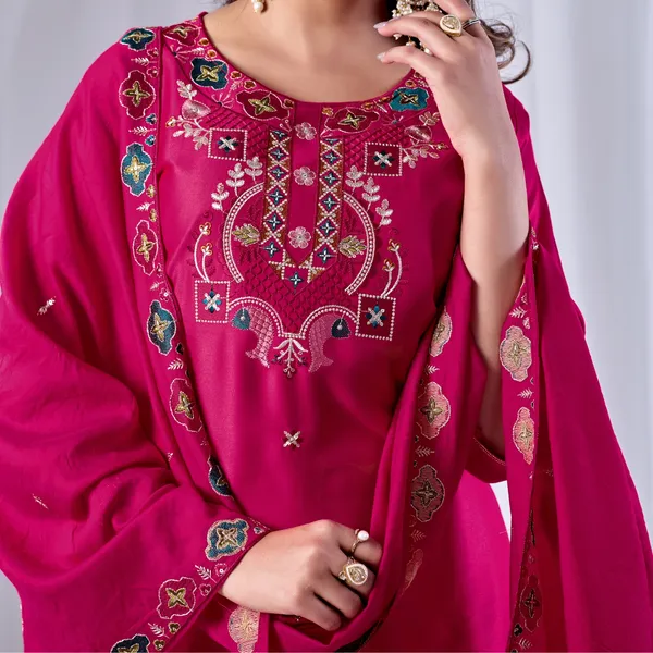 Magenta_Gaji_Cotton_Straight_Kurta_Set_For_Women