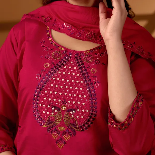 Magenta_Roman_Silk_Straight_Kurta_Set_With_Dupatta_For_Women