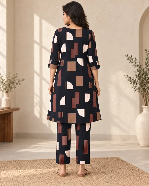 Multicolor_Heavy_Rayon_Kurta_Set_For_Women