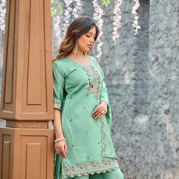 Green_Roman_Silk_Straight_Kurta_Set_For_Women
