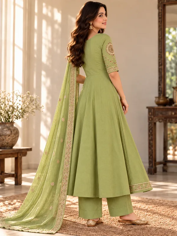 Green_Coral_Kurta_Set_For_Women