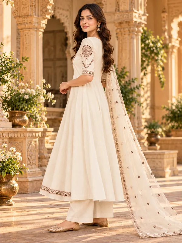Cream_Coral_Anarkali_Kurta_Set_For_Women