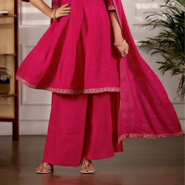 Magenta_Roman_Silk_Kurta_Set_With_Dupatta_For_Women