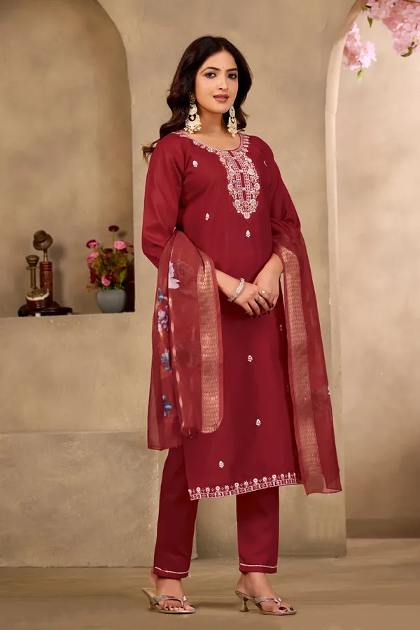 Maroon_Rayon_Jacquard_Straight_Kurta_Set_For_Women