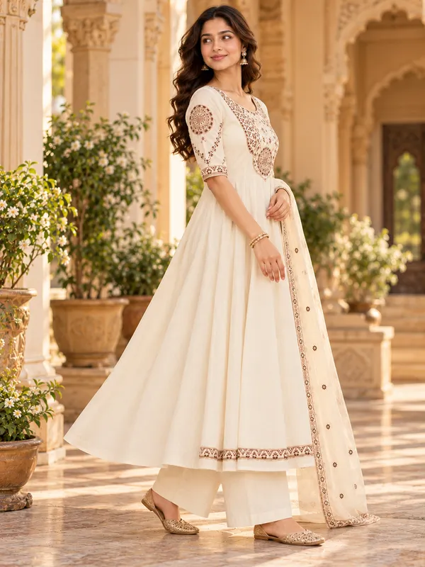 Cream_Coral_Anarkali_Kurta_Set_For_Women