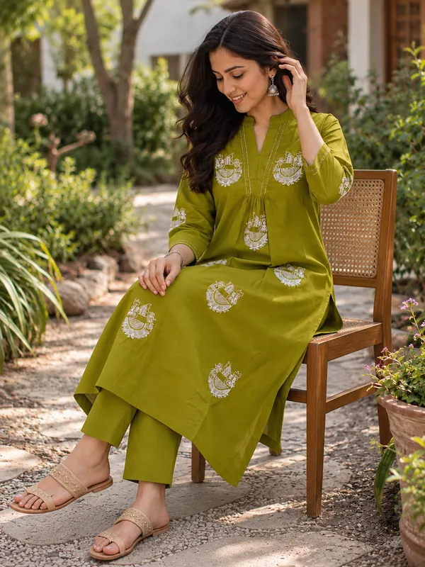 Green_Dabu_Cotton_Straight_Kurta_Set_For_Women
