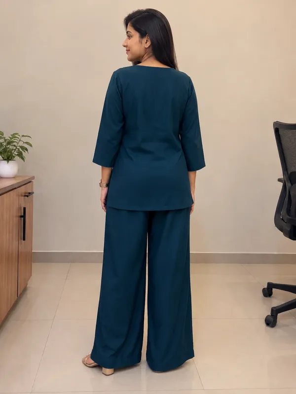 Sui_Dhaga_Slub_Relaxed_Fit_Co-Ord_Set_For_Women