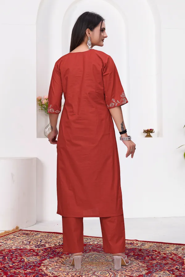 Rust_Dabu_Cotton_Ethnic_Kurta_Set_For_Women