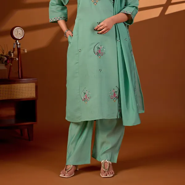 Green_Roman_Silk_Straight_Kurta_Set_For_Women