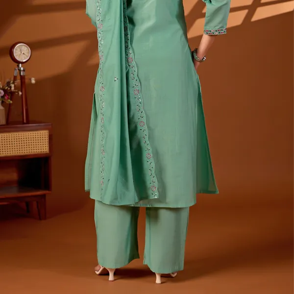 Green_Roman_Silk_Straight_Kurta_Set_For_Women
