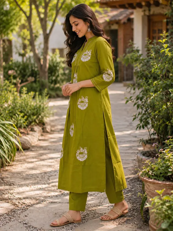 Green_Dabu_Cotton_Straight_Kurta_Set_For_Women