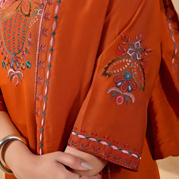 Orange_Two_Tone_Roman_Straight_Kurta_Set_For_Women
