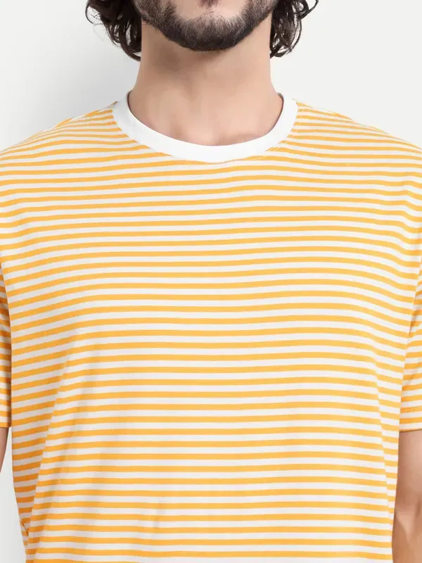 Mens_Striped_Pure_Cotton_T_Shirt_With_Contrast_Rib