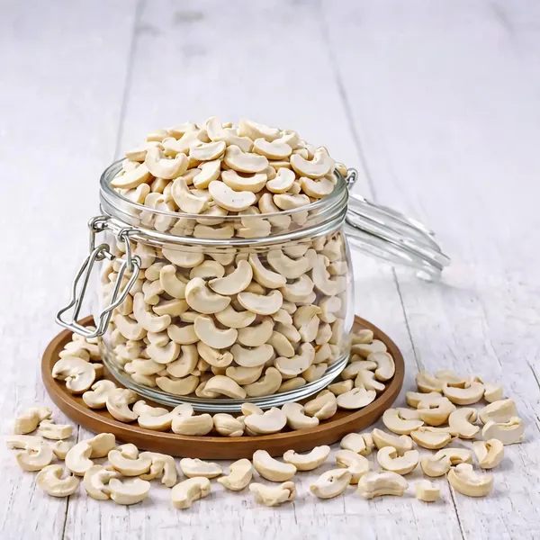 Split_Cashew