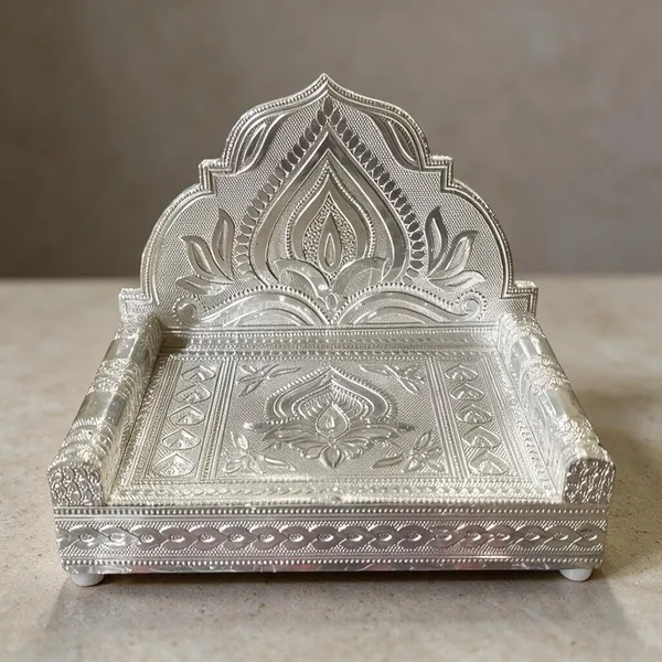 Grey_Wooden_Pooja_Chowki_Traditional_Wear_And_Religious_Worship