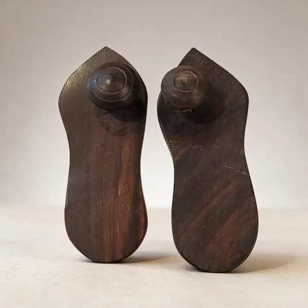 Brown_Wooden_Wooden_Paduka_Sandals_Fashion_Accessories_And_Gifting