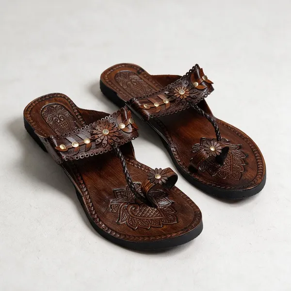Brown_3D_Leather_Embellished_Flat_Sandals_For_Women