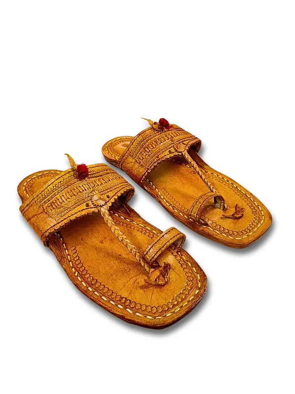 Tan_Leather_Traditional_Moja_Kolhapuri_Sandals_For_Men