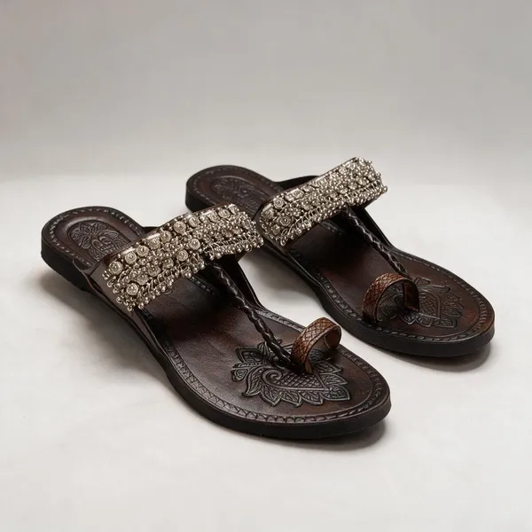 Brown_Payal_Embellished_Ethnic_Sandals_For_Women