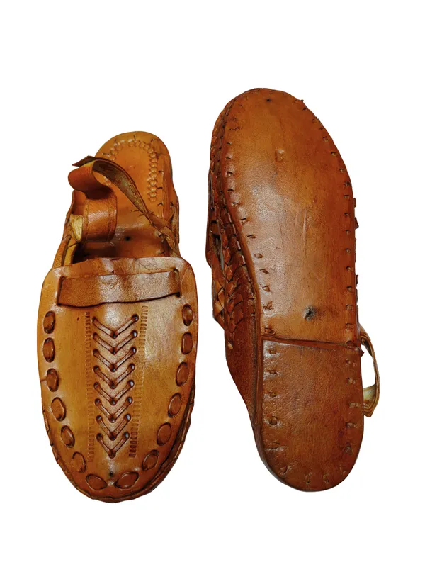 Tan_Sakla_Teer_Leather_Casual_Sandals_For_Men