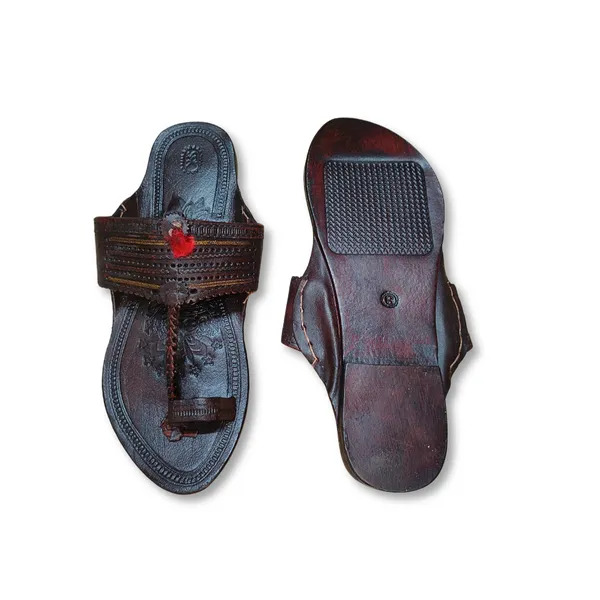 Brown_Zari_Leather_Kolhapuri_Sandals_For_Men