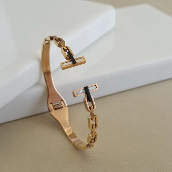 Gold_Stainless_Steel_Chain_Link_Open_Cuff_Bracelet_For_Women