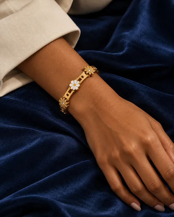 Daisy_Bloom_Spring_Cuff_Bracelet
