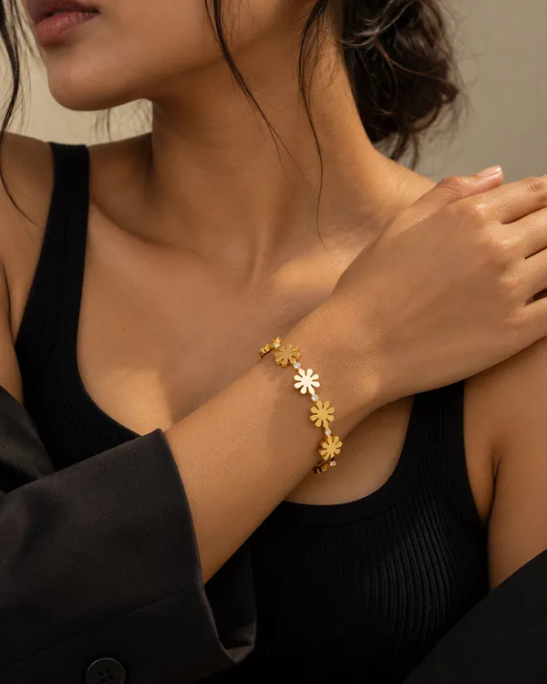 Gold_Stainless_Steel_Daisy_Cz_Row_Open_Cuff_Bracelet_For_Women