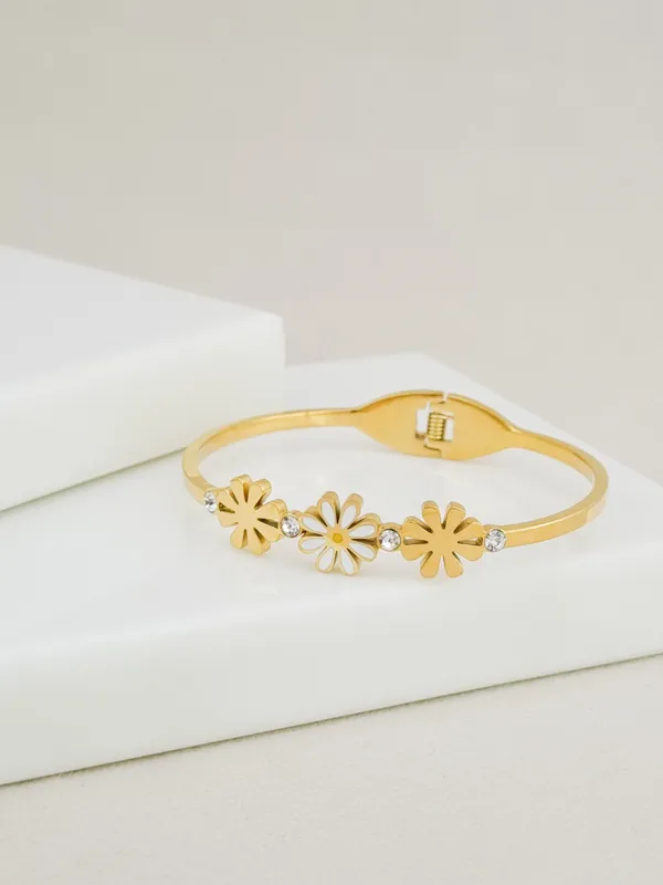 Daisy_CZ_Trio_Spring_Cuff_Bracelet