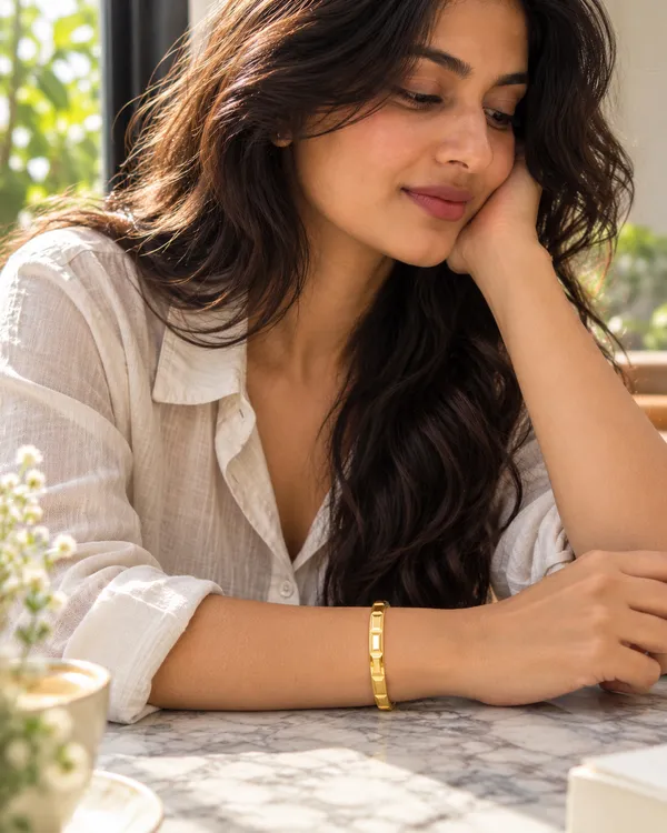 Faceted_Block_Side_Lock_Cuff_Bracelet