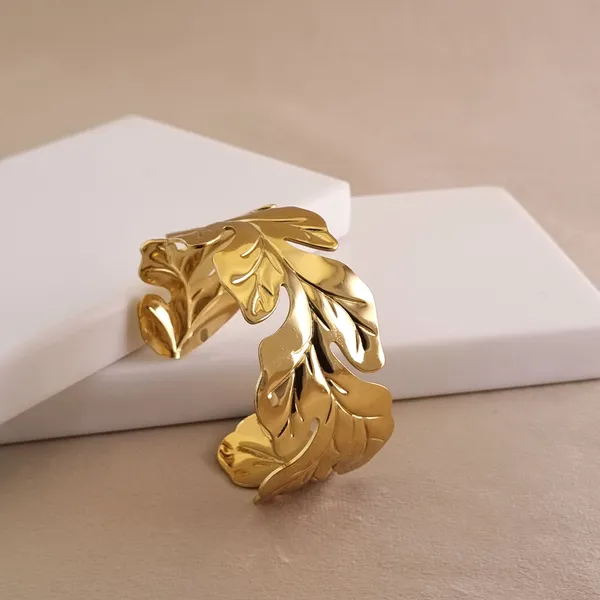 Golden_Olive_Leaf_Cuff
