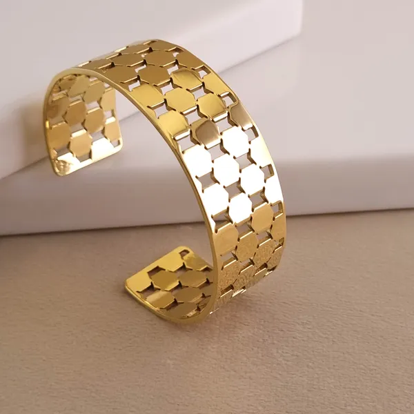 Gold_Stainless_Steel_Honeycomb_Aura_Cuff_Bracelet_For_Women