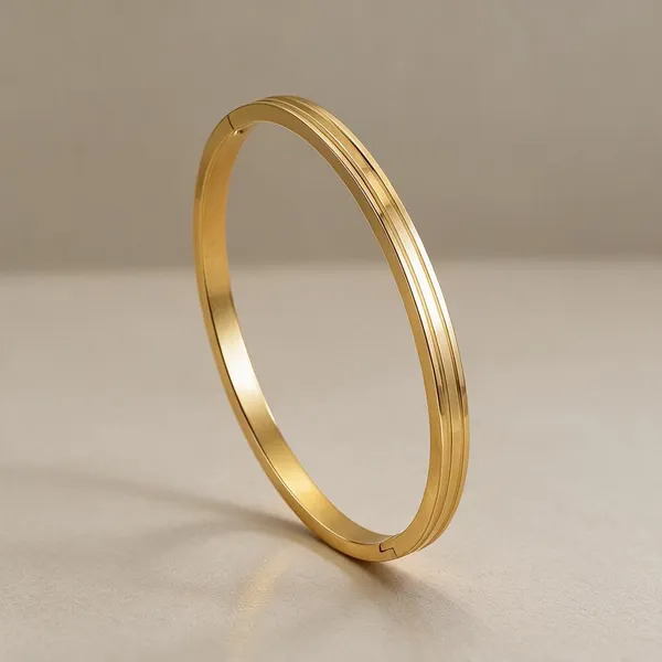 Gold_Stainless_Steel_Horizon_Linear_Bangle_For_Women