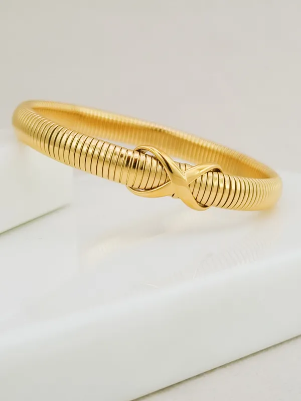 Infinity_Knot_Spring_Cuff_Bracelet