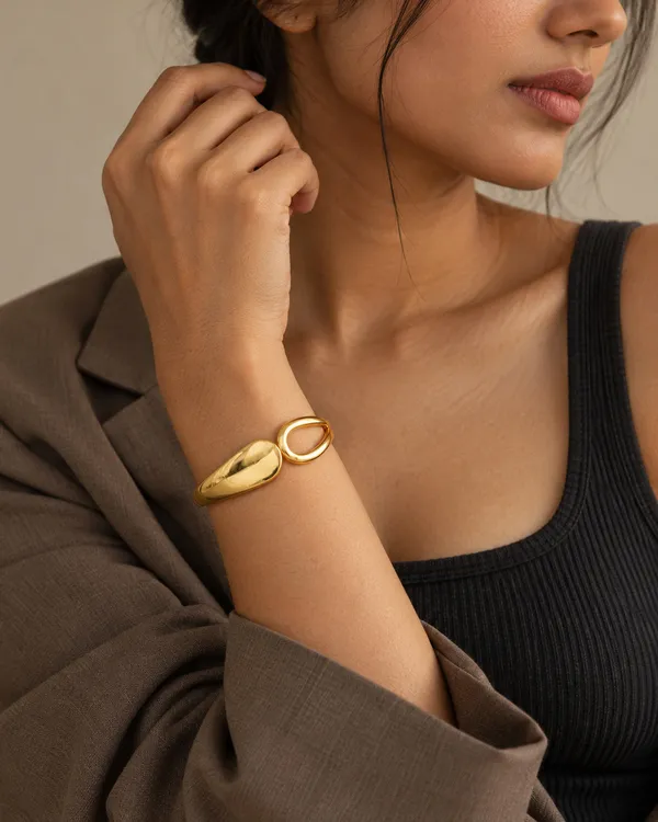 Molten_Teardrop_Spring_Cuff_Bracelet