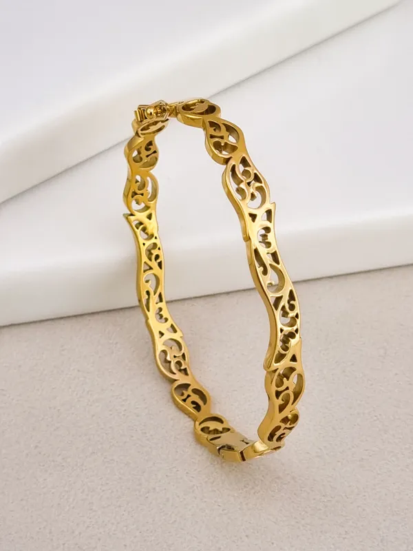 Gold_Stainless_Steel_Ornate_Filigree_Side_Lock_Cuff_Bracelet_For_Women