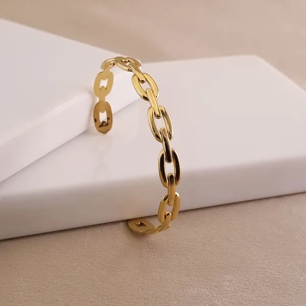 Gold_Stainless_Steel_Paperclip_Link_Statement_Cuff_Bracelet_For_Women