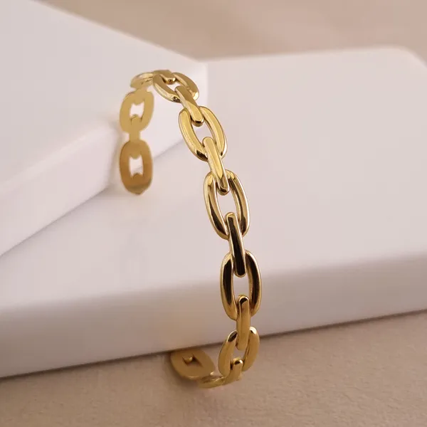 Gold_Stainless_Steel_Paperclip_Link_Statement_Cuff_Bracelet_For_Women