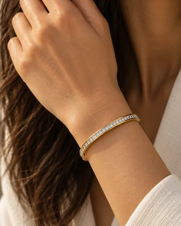 Pav茅_Half-Row_Locking_Cuff_Bracelet