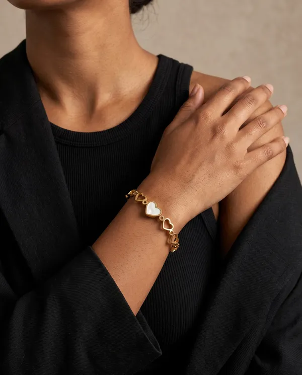 Pearl_Heart_Row_Spring_Cuff_Bracelet