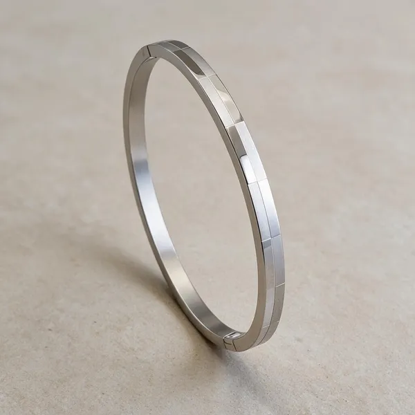 Silver_Stainless_Steel_Prism_Geometric_Bangle_For_Women